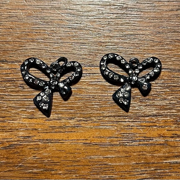 Vintage Rhinestone Bow Charms-2 - Picture 1 of 4